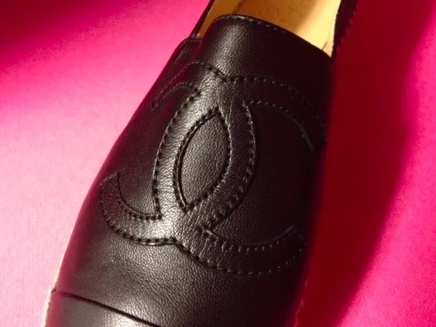Chanel Slip-on Espadrilles, Black Leather: Miley Cyrus   Kendall Jenner