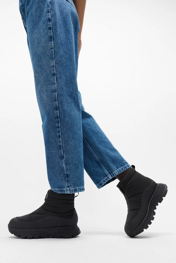 FitFlop - Water Proof, Fleece Lined Ankle Boot. ID5B63