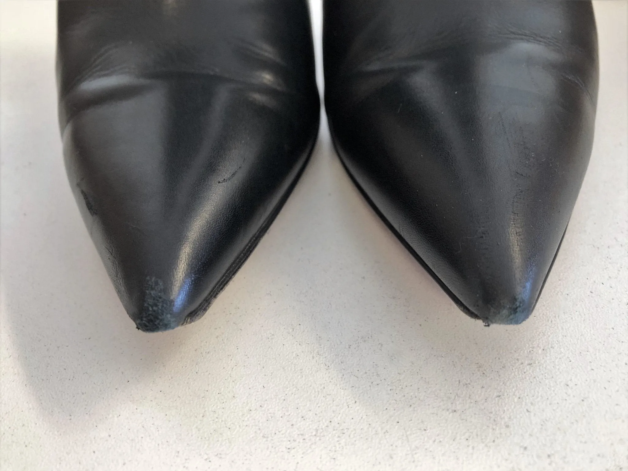 Givenchy Infinity Ankle Boots Black Layered Leather Size 37 Pointed Toe Booties