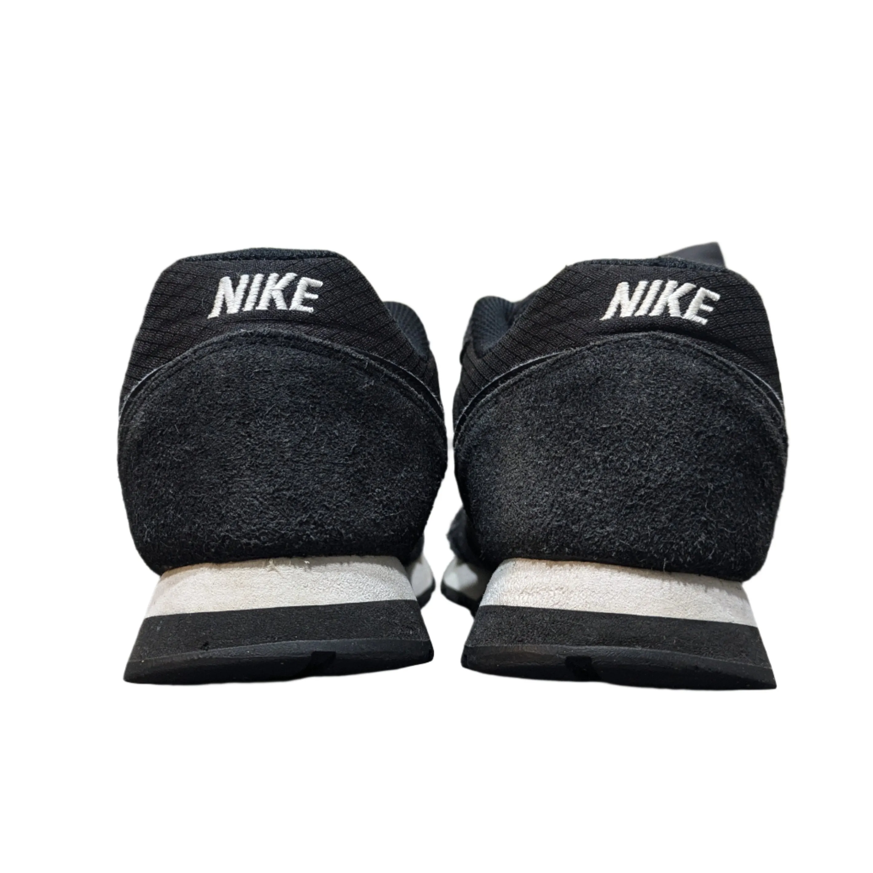 Nike MD Runner 2 Women's Shoes - Black UK 6 / EU 40 / US 8.5