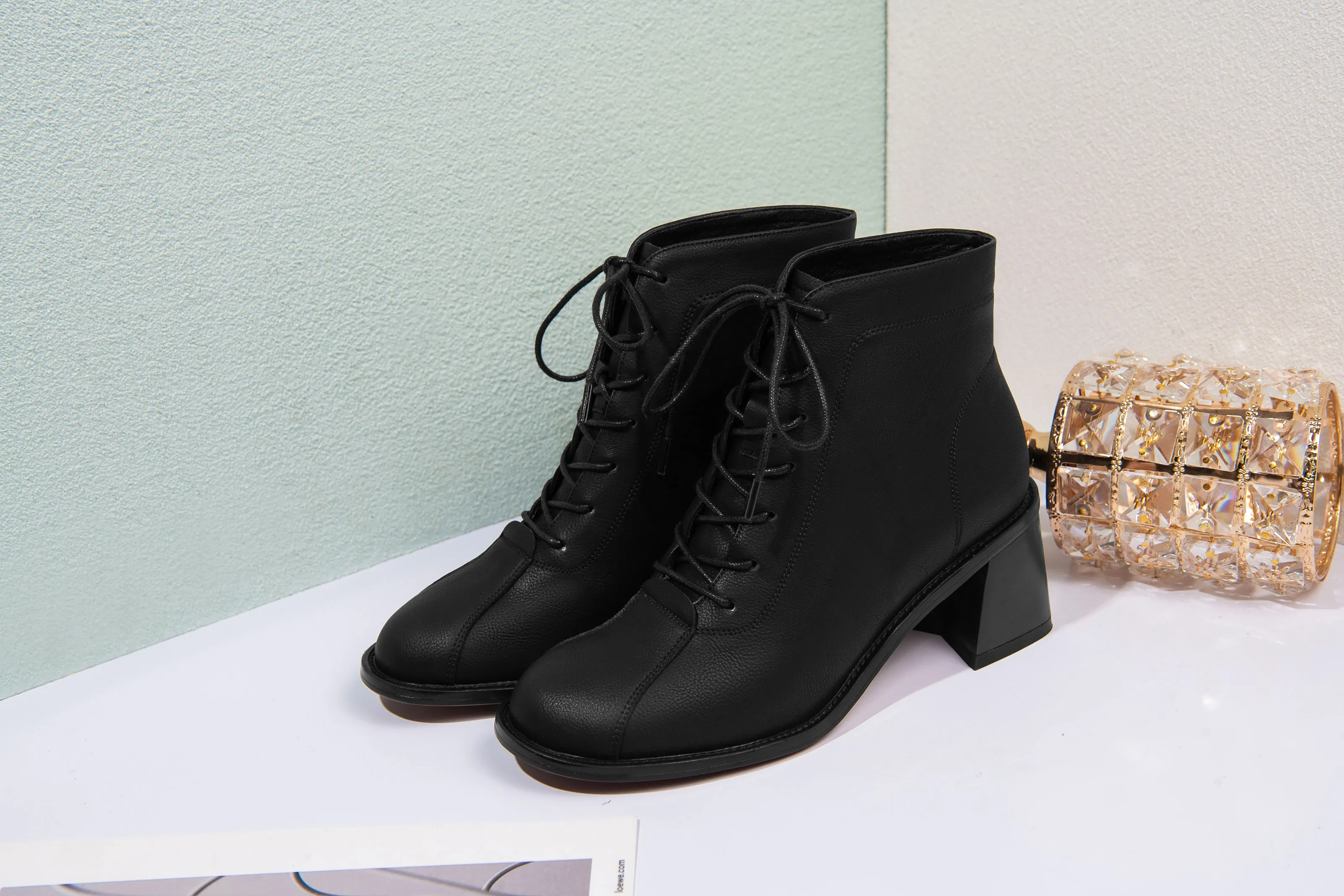 TinaCus Women's Genuine Leather Handmade Block Heel Lace Up Round Toe Ankle Boots