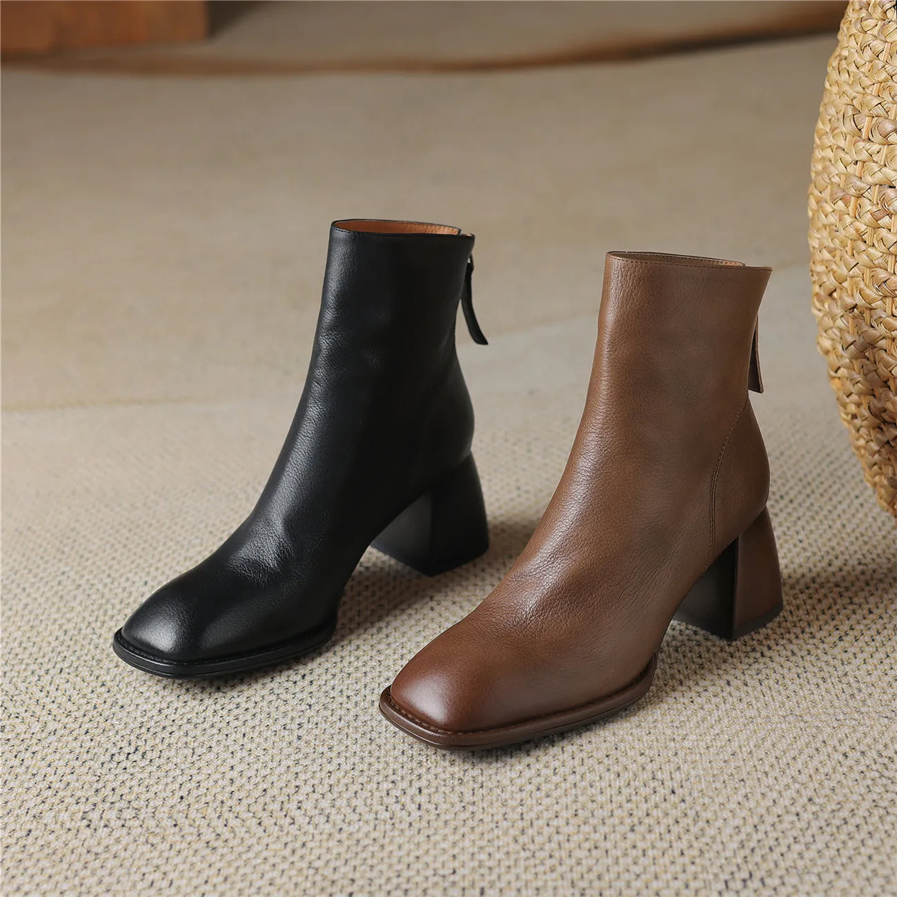 TinaCus Women's Genuine Leather Square Toe Handmade Chunky Heel Back Zip Up Ankle Boots
