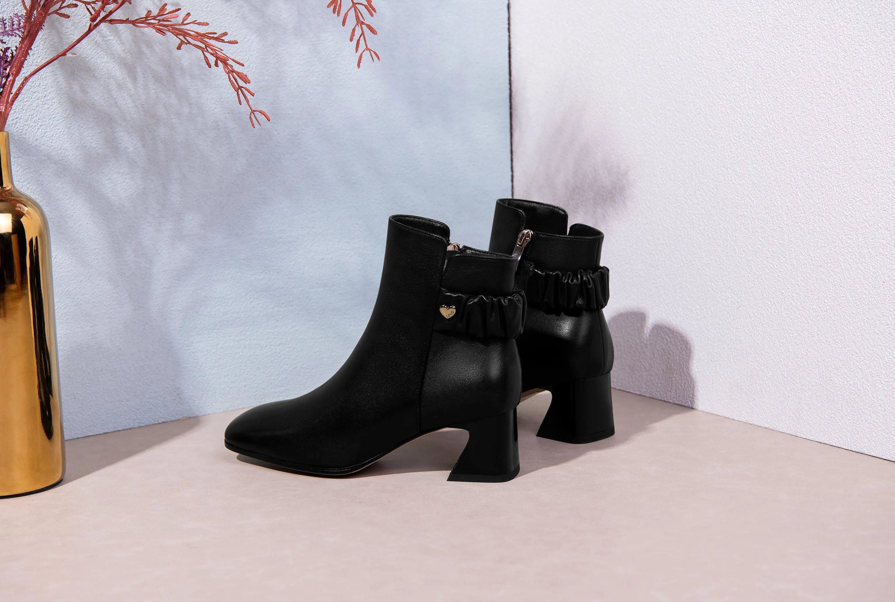 TinaCus Women's Square Toe Genuine Leather Low Chunky Heels Handmade Side Zipper Modern Ankle Boots