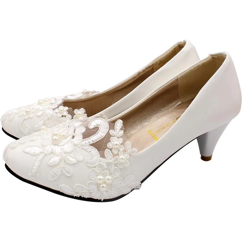 White floral lace kitten heel wedding shoes elegant closed toe bridal pumps