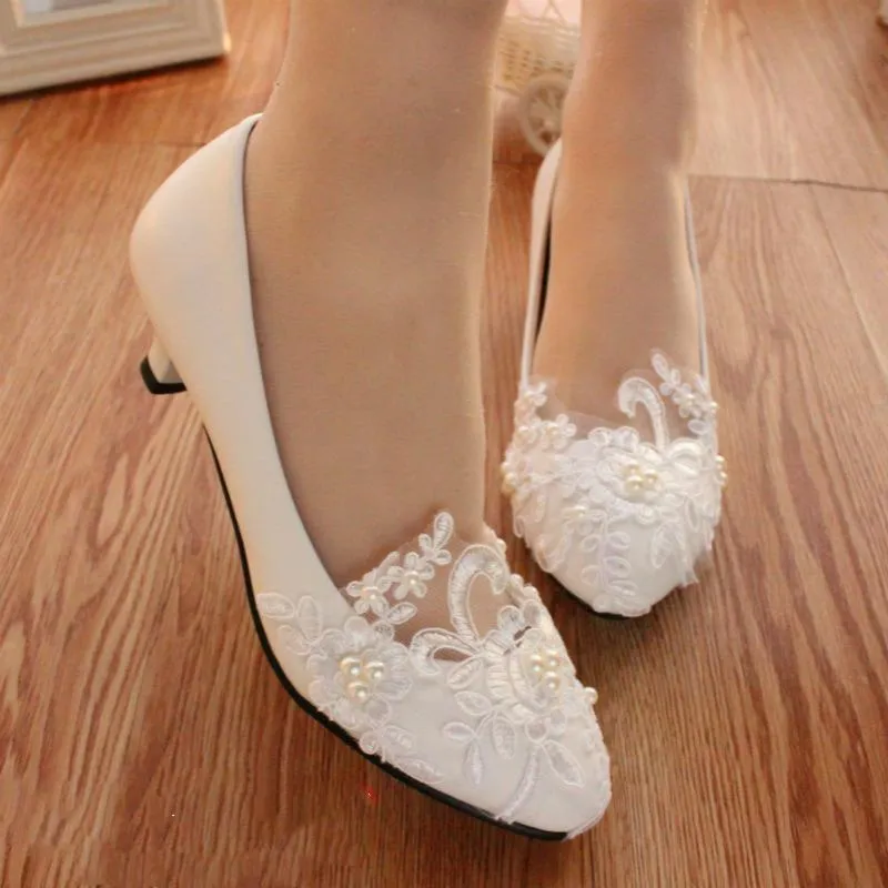 White floral lace kitten heel wedding shoes elegant closed toe bridal pumps